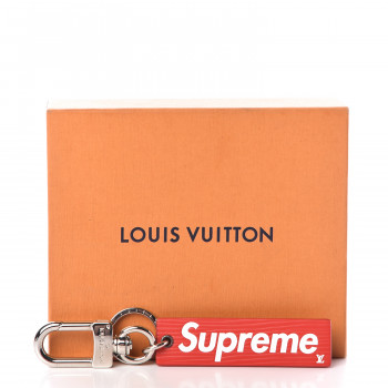 小物 Supreme Louis Vuitton key case Louis Vuitton X Supreme Epi Keychain Available For Immediate