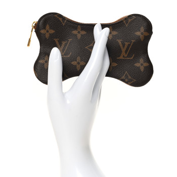LOUIS VUITTON Bone Key Pouch