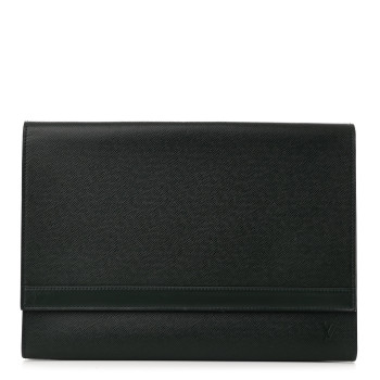 LOUIS VUITTON Taiga Pochette Volga Portfolio Epicea