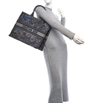 CHRISTIAN DIOR Canvas Embroidered Large Toile de Jouy Voyage Book Tote Blue Multicolor
