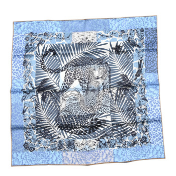 HERMES Silk Jungle Love Tampon Scarf 70 Bleu Jean White