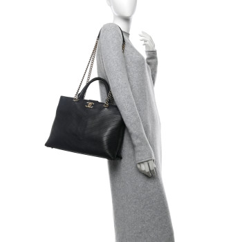CHANEL Calfskin Chevron Quilted Large Shopping Tote  Black