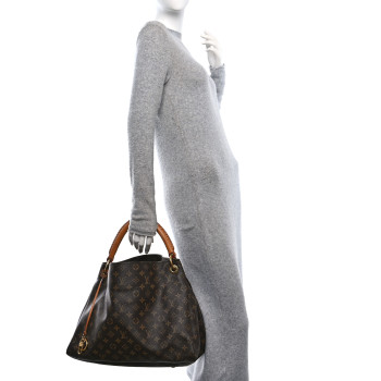 LOUIS VUITTON Monogram Artsy MM