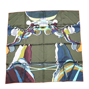 HERMES Silk Drive Me Crazy Double Face Scarf 90