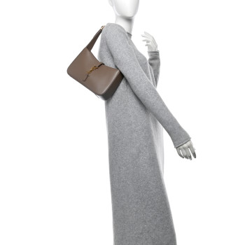 SAINT LAURENT Smooth Calfskin Le 5 A 7 Hobo Taupe
