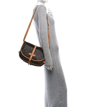 LOUIS VUITTON Monogram Saumur 30
