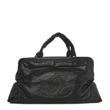 CHANEL Lambskin East West Soho Shopper Black