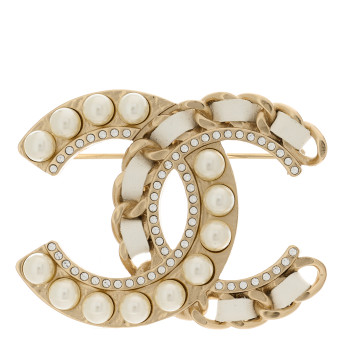 CHANEL Lambskin Pearl Crystal CC Chain Brooch White Gold