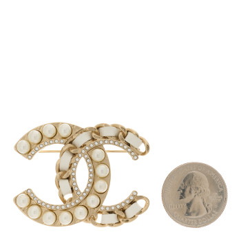CHANEL Lambskin Pearl Crystal CC Chain Brooch White Gold