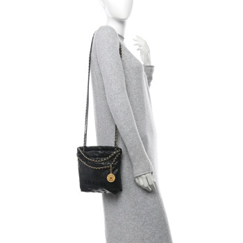 CHANEL Shiny Caviar Quilted Monochrome Mini Chanel 22 Black