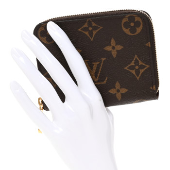 LOUIS VUITTON Monogram Zippy Coin Purse