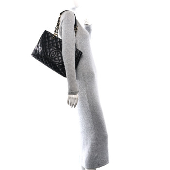 CHANEL Caviar Quilted Grand Shopping Tote GST Black
