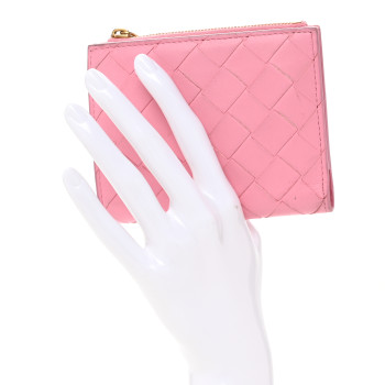 BOTTEGA VENETA Nappa Intrecciato Bifold Zip Wallet Ribbon
