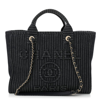 CHANEL Mixed Fibers Striped Small Deauville Navy Blue White