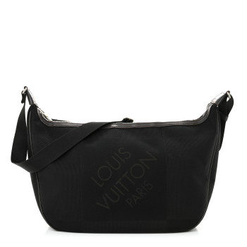 LOUIS VUITTON Damier Geant Explorateur Black