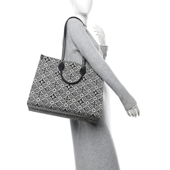 LOUIS VUITTON Jacquard Since 1854 Onthego GM Grey