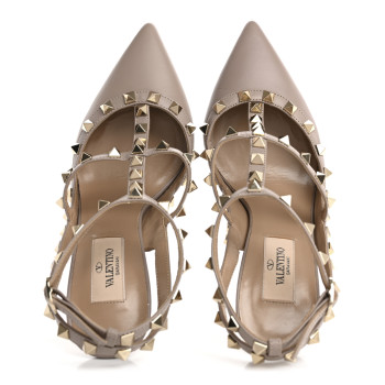VALENTINO GARAVANI Calfskin Nappa Rockstud Ankle Strap 100mm Pumps 37 Poudre