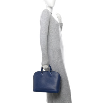 LOUIS VUITTON Epi Alma PM Indigo