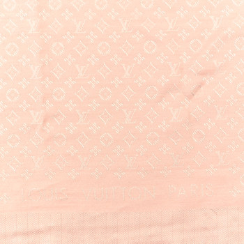 LOUIS VUITTON Silk Monogram Evermore Shawl Rose Poudre