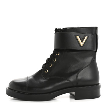 LOUIS VUITTON Calfskin Wonderland Ranger Boots 39 Black