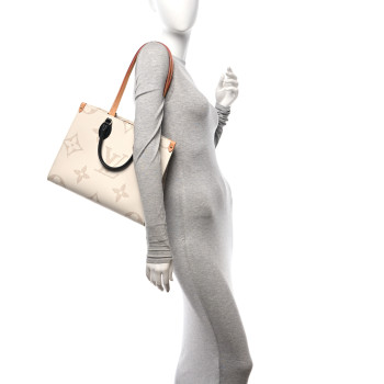 LOUIS VUITTON Monogram Dune Giant Onthego MM