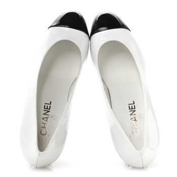 CHANEL Patent Calfskin Crystal Cap Toe Logo Pumps 40 White Black