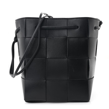 BOTTEGA VENETA Nappa Maxi Intrecciato Cassette Bucket Bag Black BOTTEGA VENETA Nappa Maxi Intrecciato Cassette Bucket Bag Black