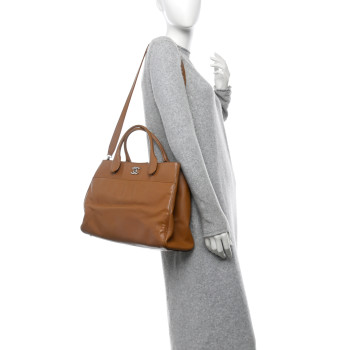 CHANEL Caviar Medium Cerf Executive Shopper Tote Dark Beige