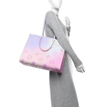 LOUIS VUITTON Monogram Giant Spring In The City Onthego GM Sunrise Pastel