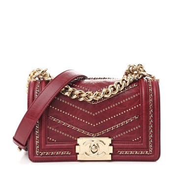 CHANEL Crumpled Calfskin Chevron Small Chain Boy Flap Burgundy