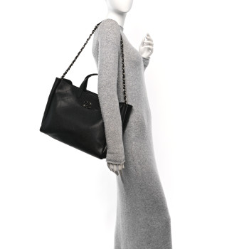 CHANEL Caviar Stitched Large Lady Coco Shopping Tote Black