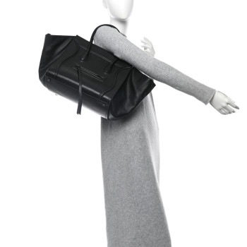 CELINE Supple Calfskin Medium Phantom Luggage Black CELINE Supple Calfskin Medium Phantom Luggage Black