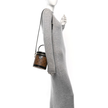 LOUIS VUITTON Reverse Monogram Cannes