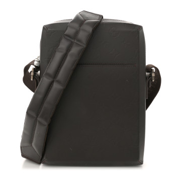 LOUIS VUITTON Monogram Glace Bobby Cafe