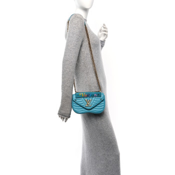 LOUIS VUITTON Calfskin New Wave Chain PM Malibu Green