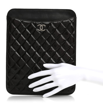CHANEL Patent Quilted Brilliant iPad Case Black