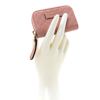 GUCCI Microguccissima Zip Around Card Case Soft Pink