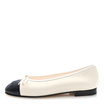 CHANEL Lambskin Cap Toe CC Ballerina Flats 37.5 White Black CHANEL Lambskin Cap Toe CC Ballerina Flats 37.5 White Black