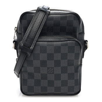 LOUIS VUITTON Damier Graphite Rem Bag