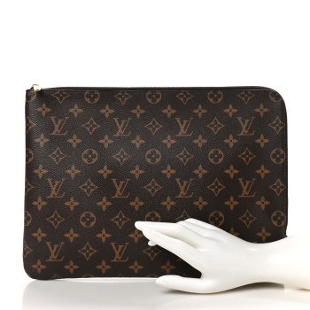 LOUIS VUITTON Monogram Etui Voyage MM Pouch