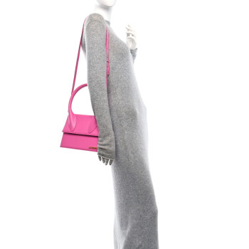 JACQUEMUS Smooth Calfskin Le Grand Chiquito Neon Pink