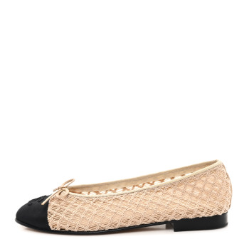 CHANEL Mesh Crochet Grosgrain Cap Toe Ballerina Flats 38 Beige Black