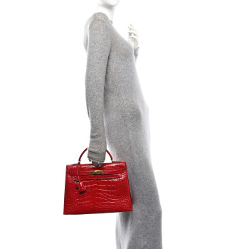 HERMES Shiny Alligator Kelly Sellier 32 Rouge Vif