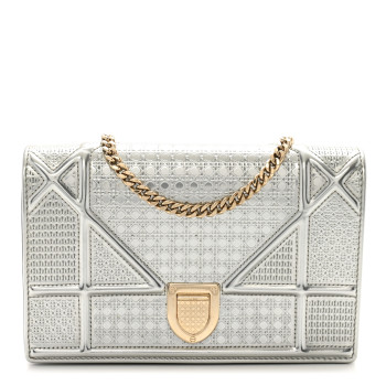 CHRISTIAN DIOR Metallic Patent Micro-Cannage Diorama Wallet on Chain Pouch Silver