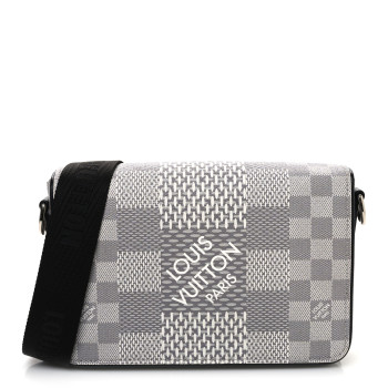 LOUIS VUITTON Damier Graphite 3D Studio Messenger Antarctica