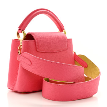 LOUIS VUITTON Taurillon Capucines Mini Dragon Fruit Pink Cedrat