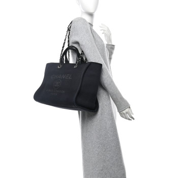 CHANEL Mixed Fibers Medium Deauville Tote Dark Blue