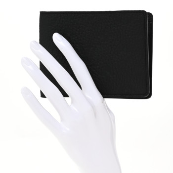 LOUIS VUITTON Taurillon Monogram Multiple Wallet Black