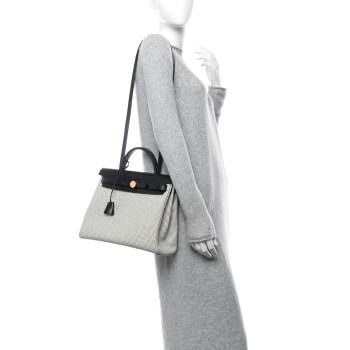 HERMES Vache Hunter Toile Quadrille Viking Herbag Zip Retourne 31 PM Ecru Black