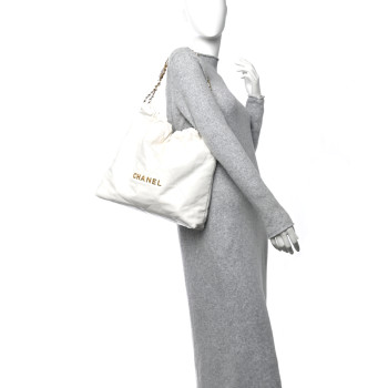 CHANEL Shiny Calfskin Quilted Chanel 22 White